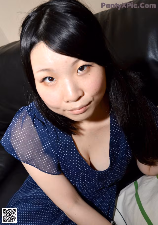 Aono Miyamae - Luxary Squeezing Butt